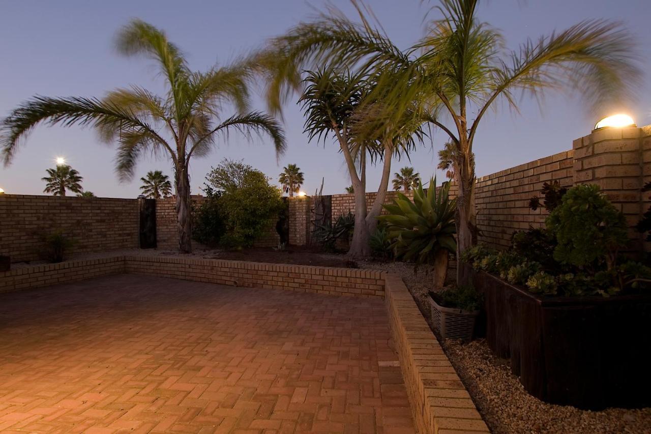 Royal Palms Guest House Port Elizabeth Exteriör bild