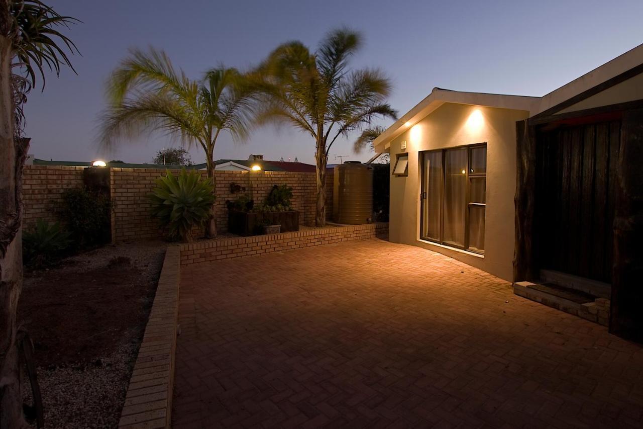 Royal Palms Guest House Port Elizabeth Exteriör bild